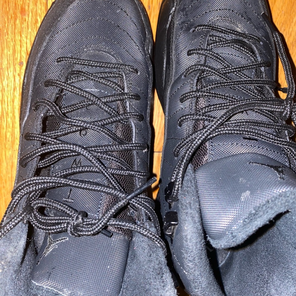 Jordan 12 - Picture 5 of 7